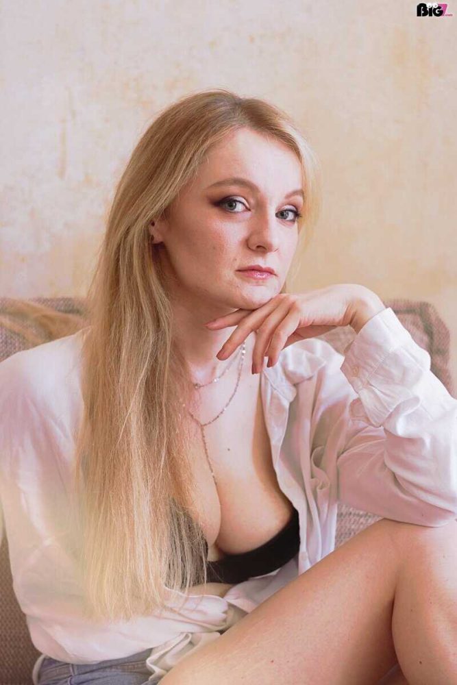 AlmaGlow - Sexvideos - Big7 - 1
