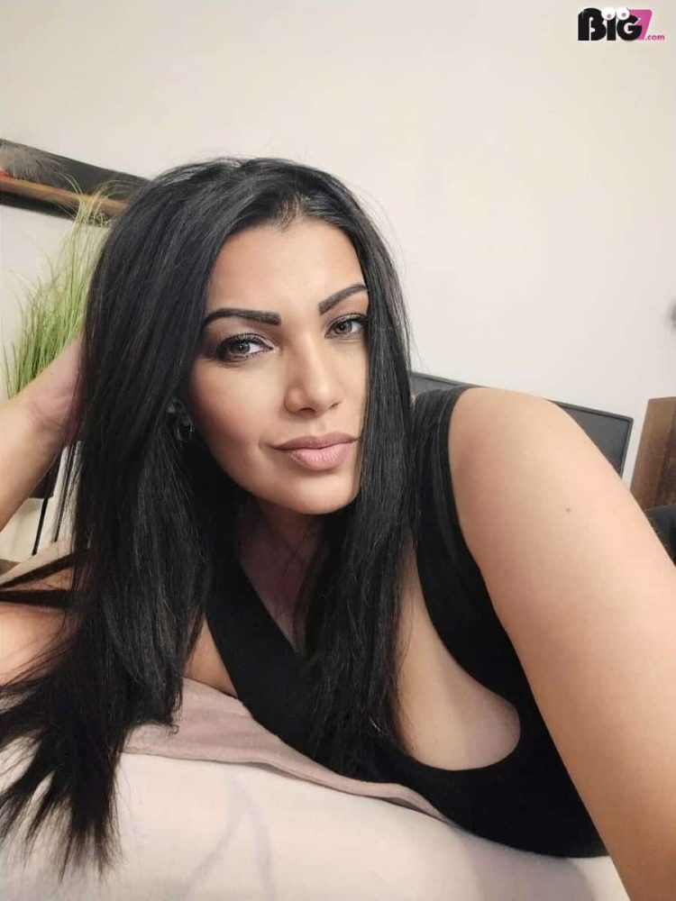 BeliseChappelle - Sexvideos - Big7 - 1