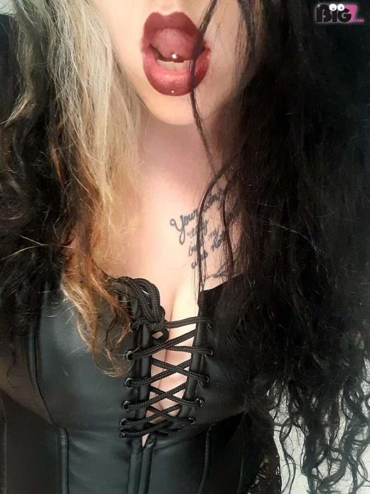 EmilyStrawberry - Sexvideos - Big7 - 1