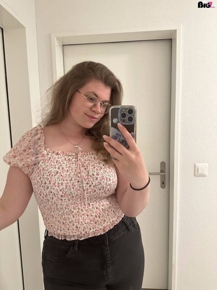 Linalovex - Sexvideos - Big7 - 1