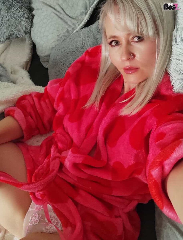Natalia-Becker - Sexvideos - Big7 - 1