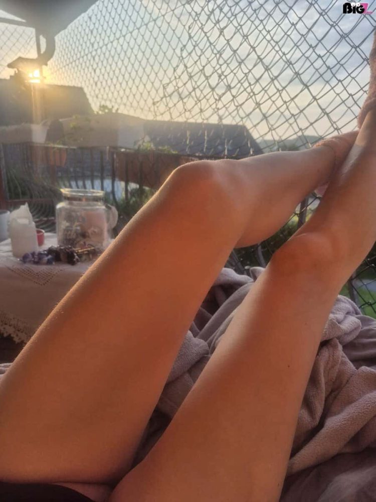 Pueppchen30 - Sexvideos - Big7 - 1