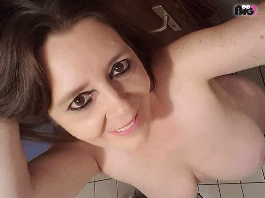 simone69 - Sexvideos - Big7 - 1