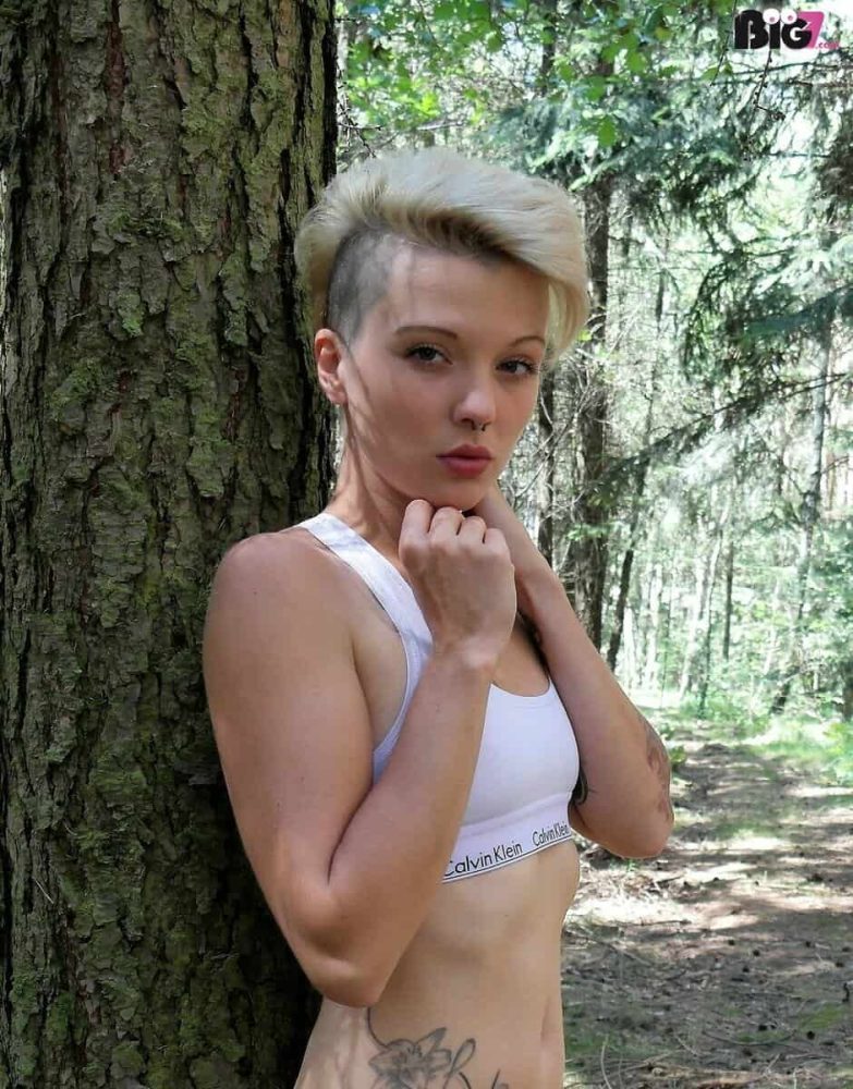 SweetyLina - Sexvideos - Big7 - 1