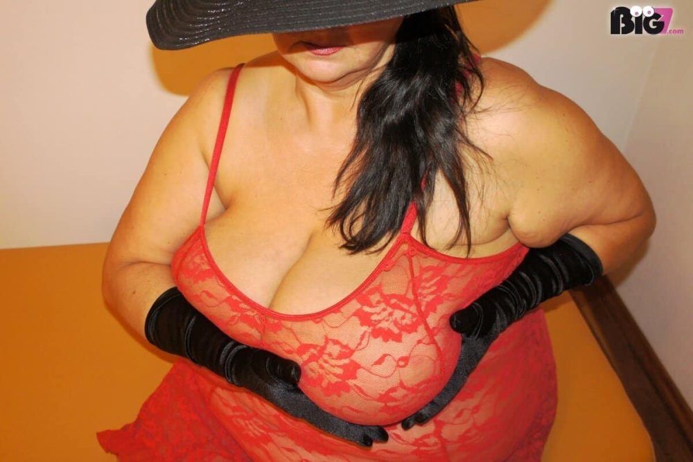 Traumbusen - Sexvideos - Big7 - 1
