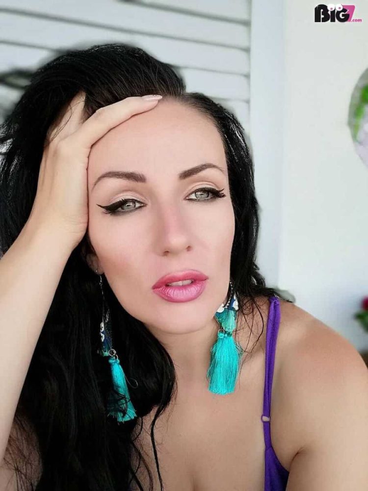 Wald-Hexe85 - Sexvideos - Big7 - 1