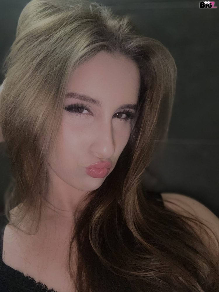 VanessaVibe - Sexvideos - Big7 - 1