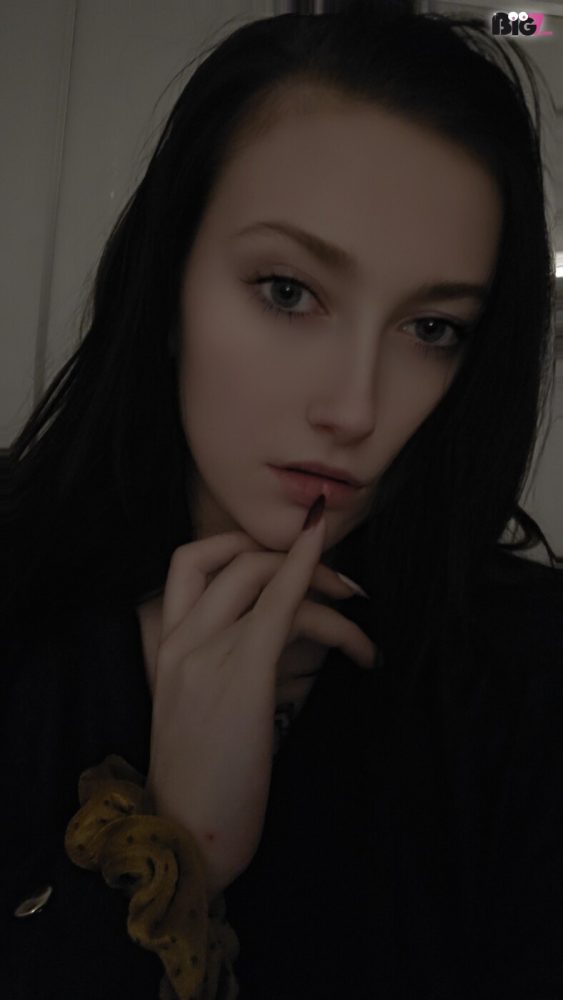 AnisaKuss - Sexvideos - Big7 - 1