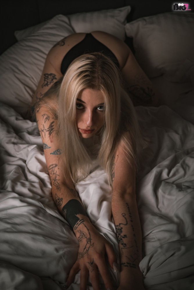EmmySusse - Sexvideos - Big7 - 1
