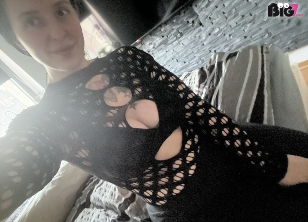 Nini-Belle - Sexvideos - Big7 - 1