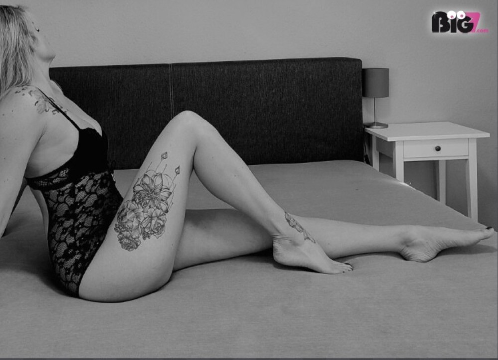 Sophieerdbeere - Sexvideos - Big7 - 1